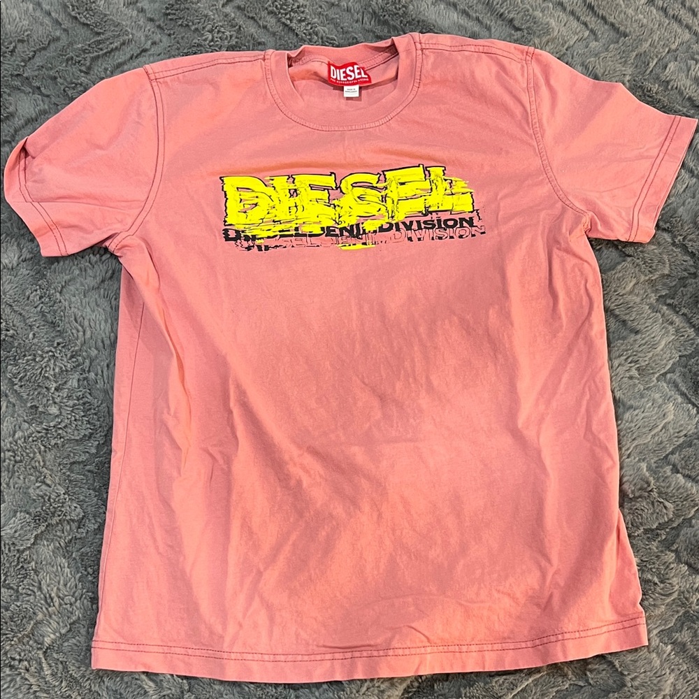 Diesel Y2k Streetwear Pink T-Shirt with Yellow Graphic Logo